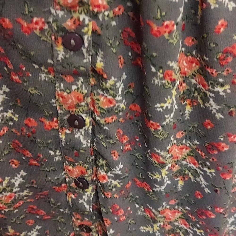 Floral Ruffle Dress - Picture 4 of 7